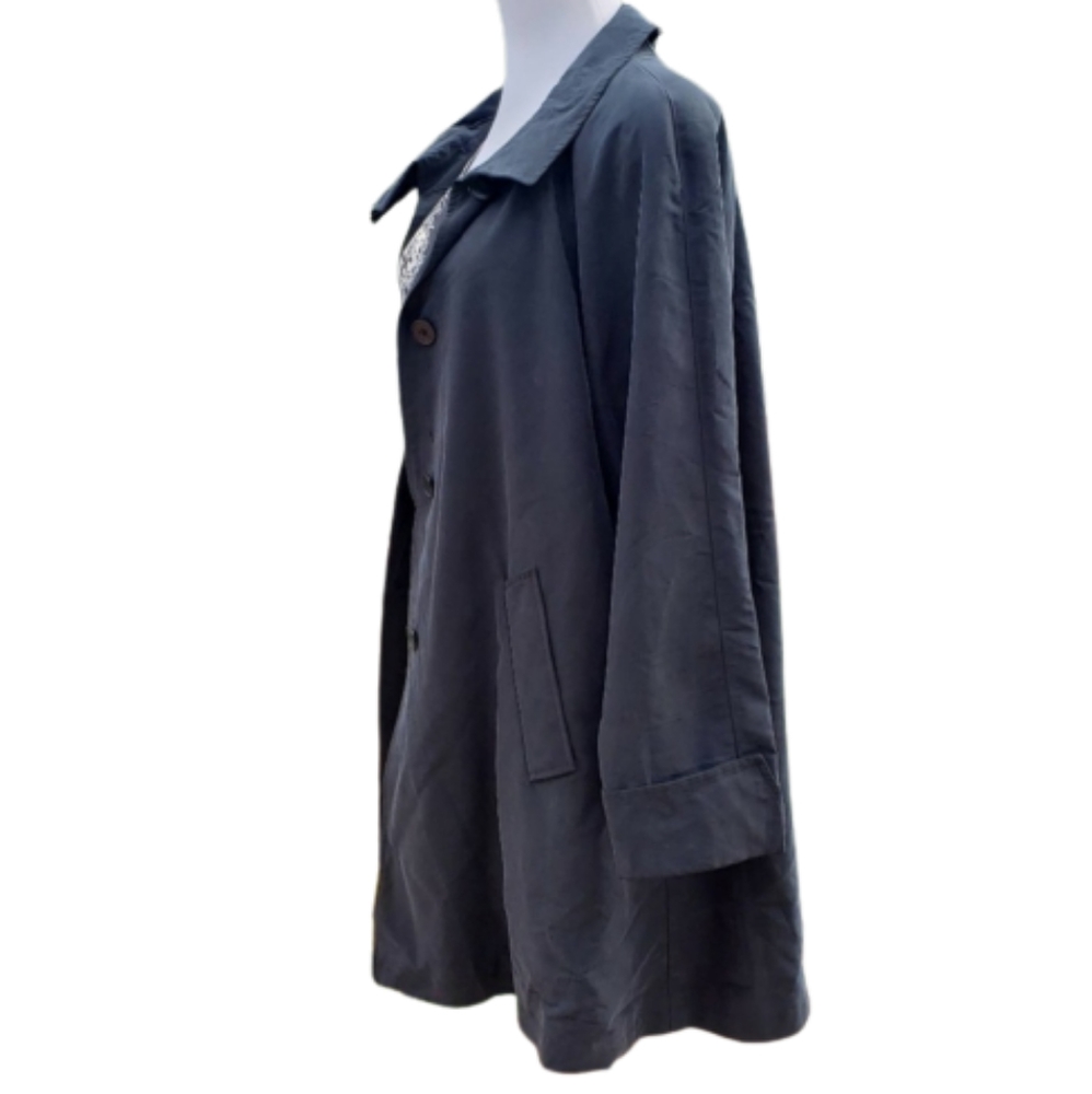 VINTAGE SEARLE Trench Coat 80s Swing Charcoal Black Lined Knee Length 6